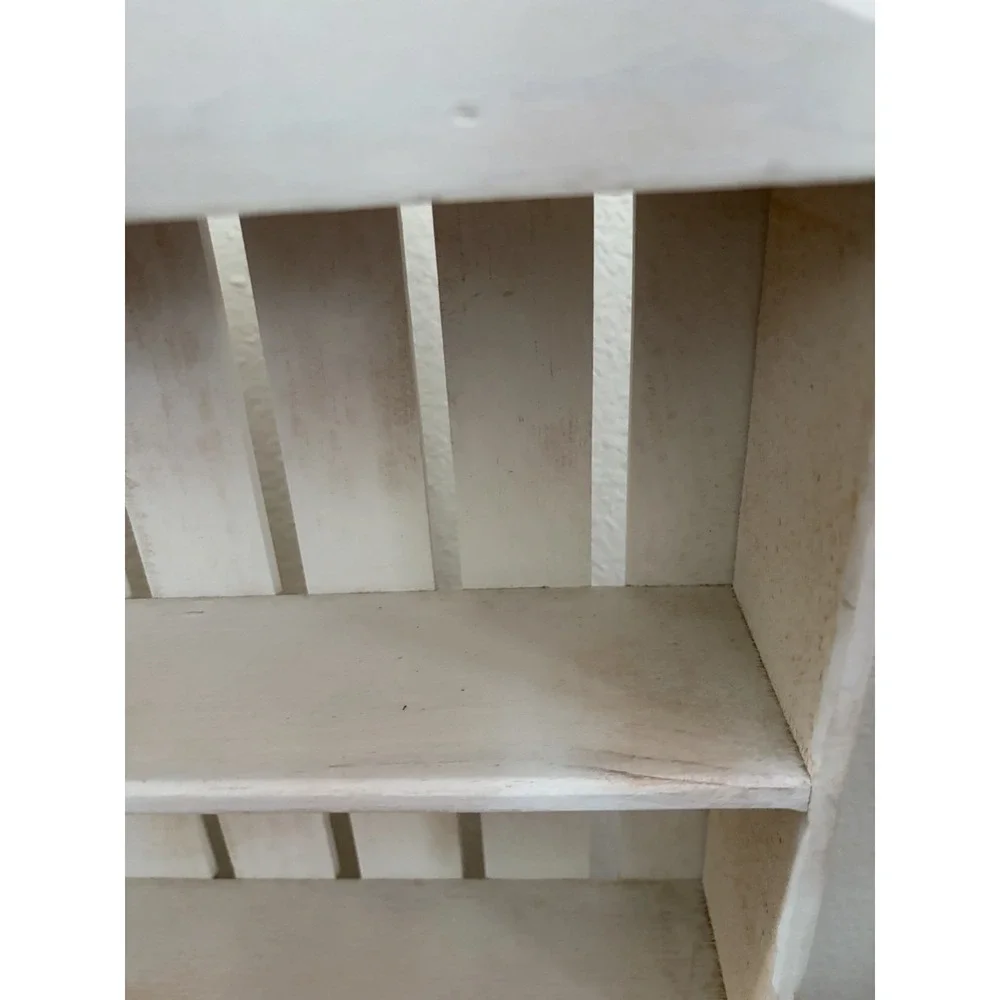 Vintage White Wood House Shaped Trinket Minature Display Shelf Grannycore 23x15